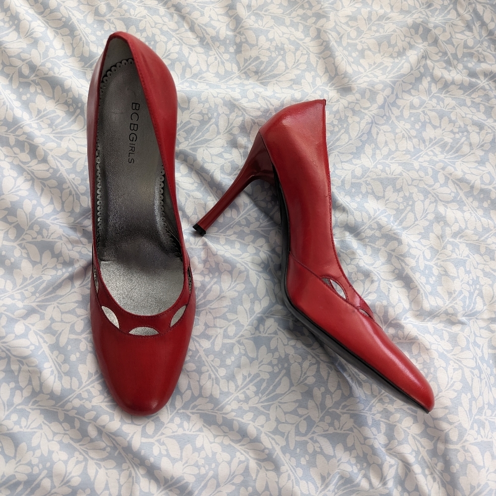 NWOT BCBGirls Red Pumps Heels